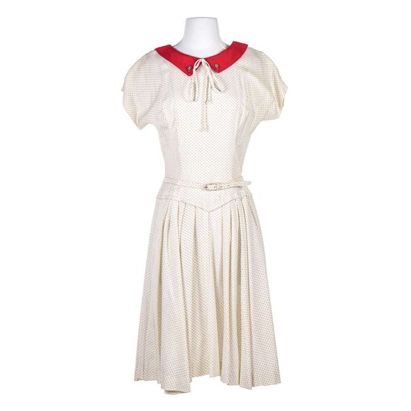 A - Line N/A White